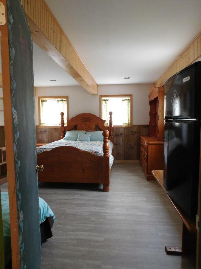 ランフォード  No View Farm Bed & Breakfast エクステリア 写真