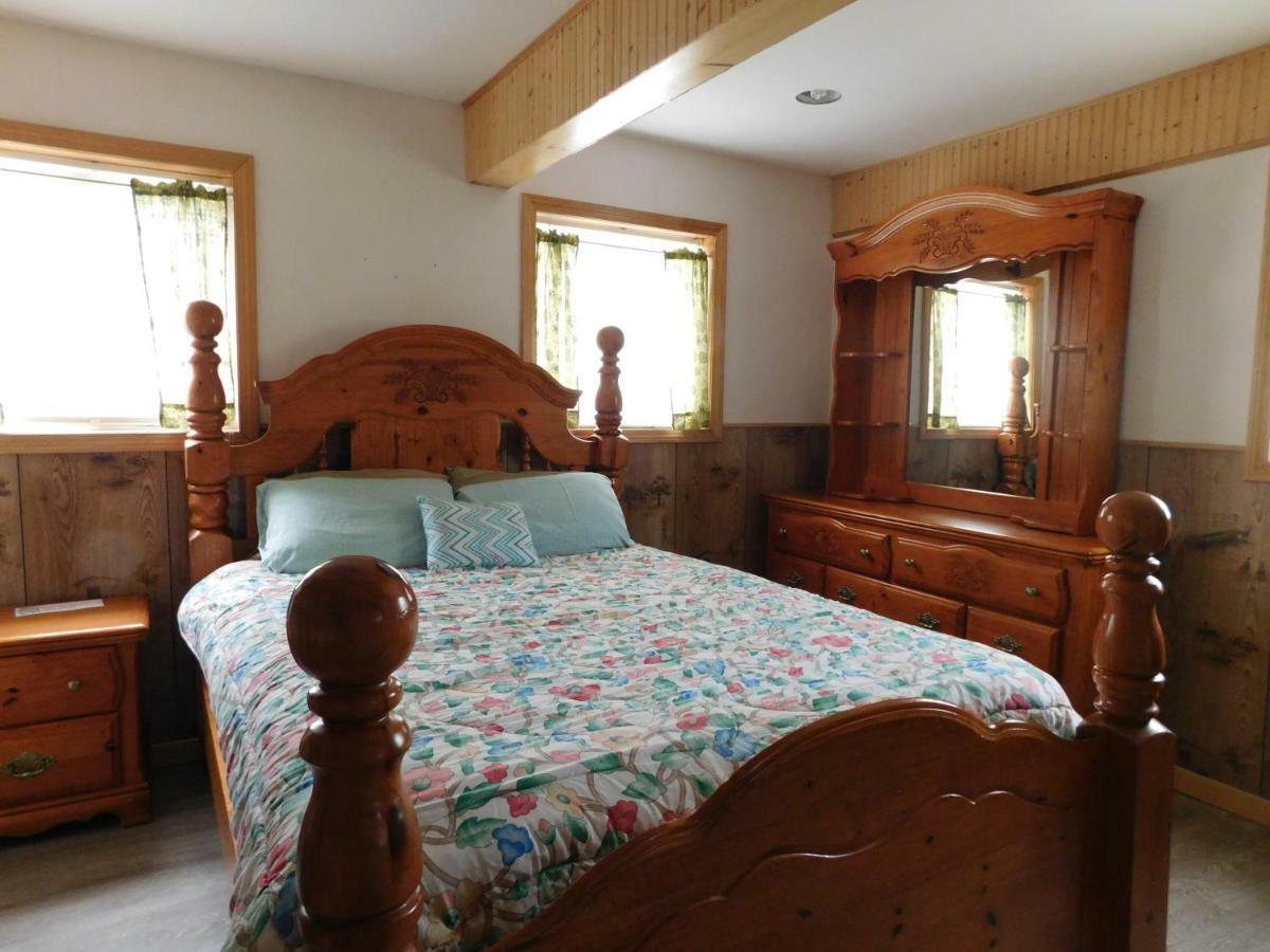 ランフォード  No View Farm Bed & Breakfast エクステリア 写真